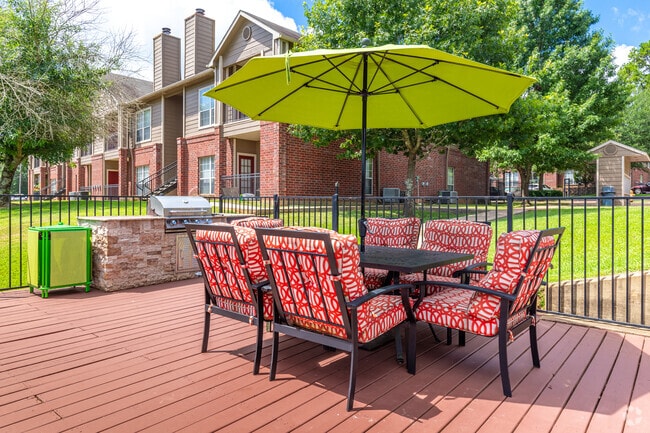 Área de picnic/parrillas - Summer Brook Apartments