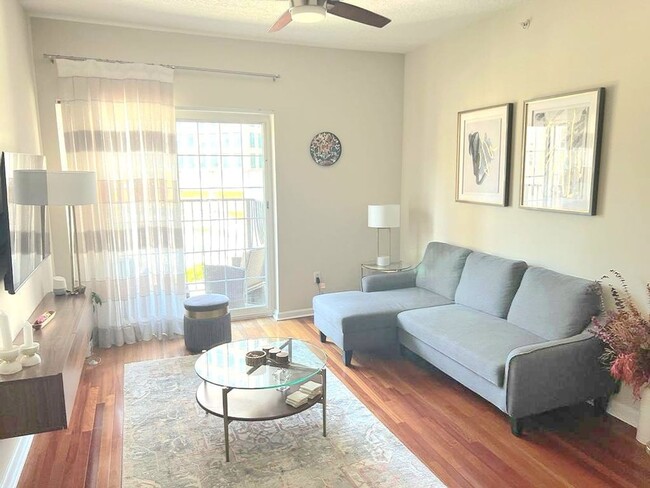 1 Bedroom Condo in Midtown Atlanta - 1 Bedroom Condo in  Midtown Atlanta