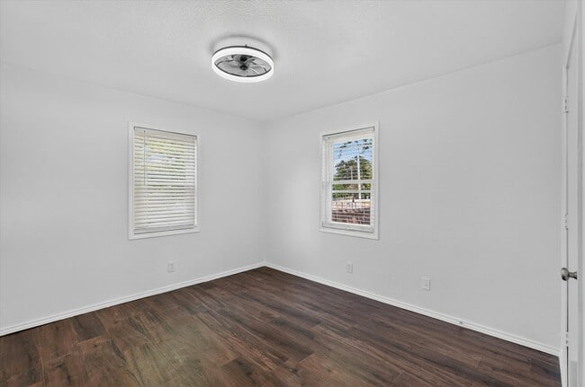 Photo - 815 Wilson Dr