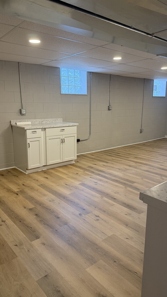 Photo - 1548 Wolff St Unit Lower efficiency