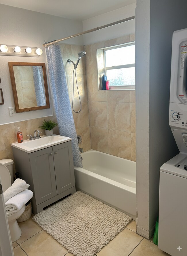 Photo - 1219 NW 14th Ct Unit 1219