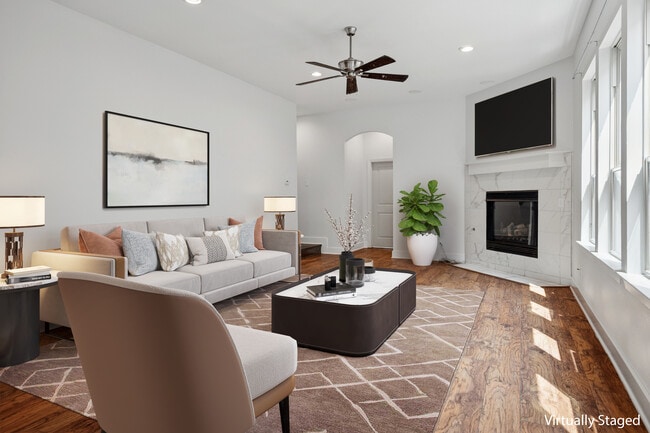 Photo - 5009 Manett St