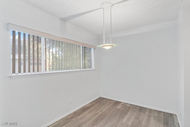 Building Photo - 350 E Desert Inn Rd Unit H205