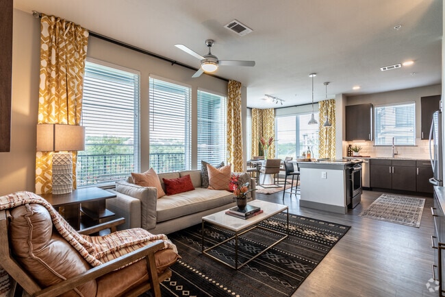2BR, 2BA - 1,212SF