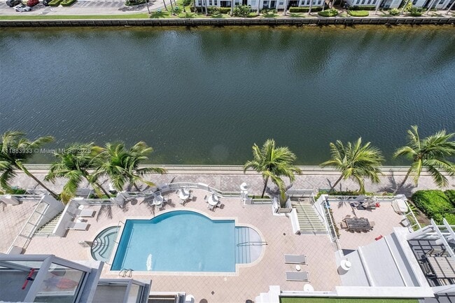 Photo - 3030 NE 188th St Unidad 609
