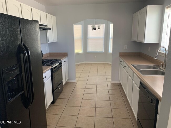 Photo - 2336 Glitter Point