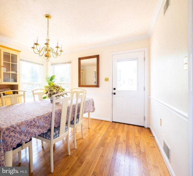 Photo - 513 Jefferson St