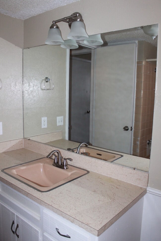 Photo - 3035 Del View Dr