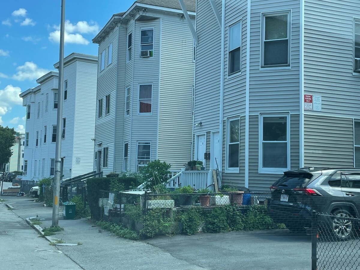 Photo - 9 Townsend St Unit 3