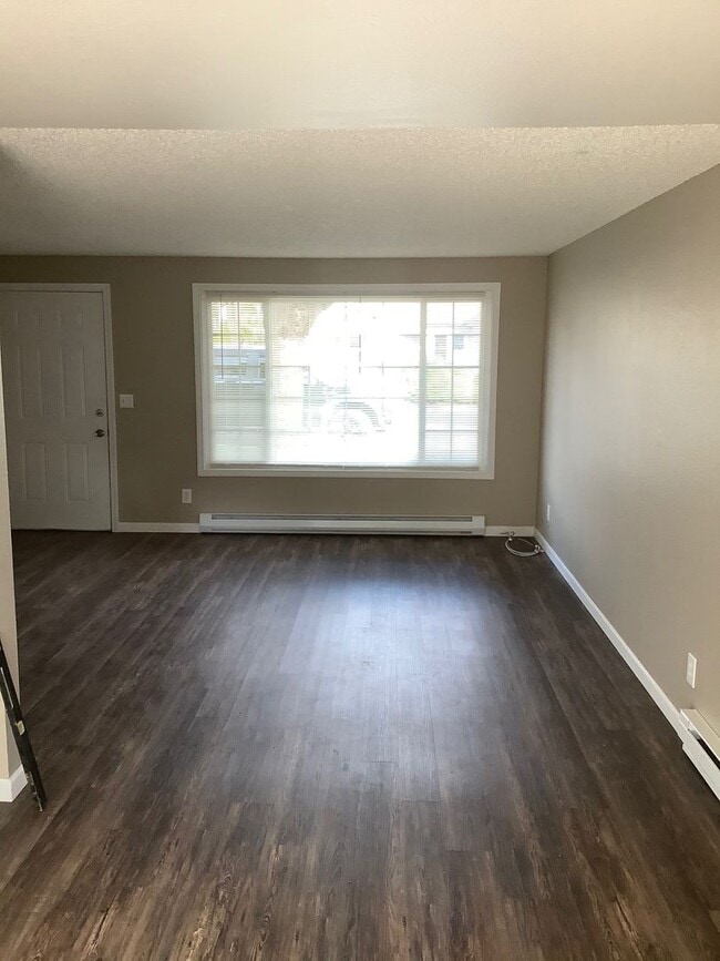 Photo - 2081 Unidad 3410