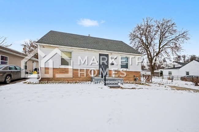Photo - 12444 Sarsfield Ave