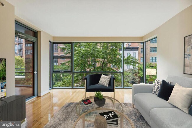 Photo - 1117 10th St NW Unit 303