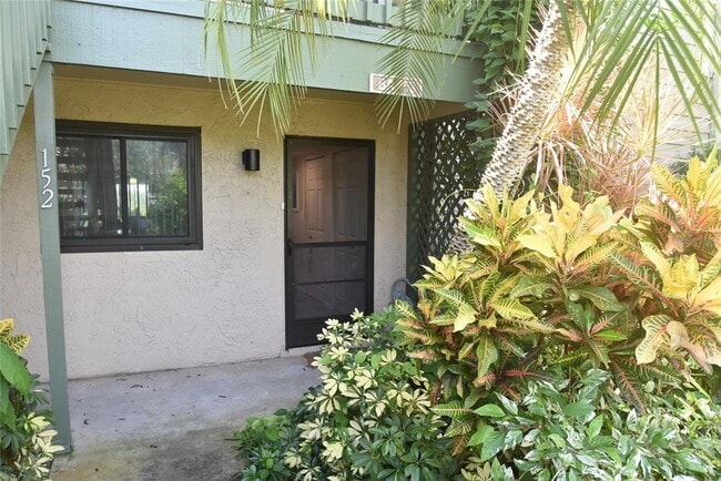 Building Photo - 1520 Pelican Point Dr Unit BA153 Rental