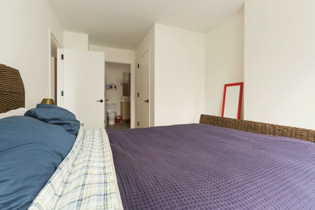 Photo - 40 Broad St Unit 1702