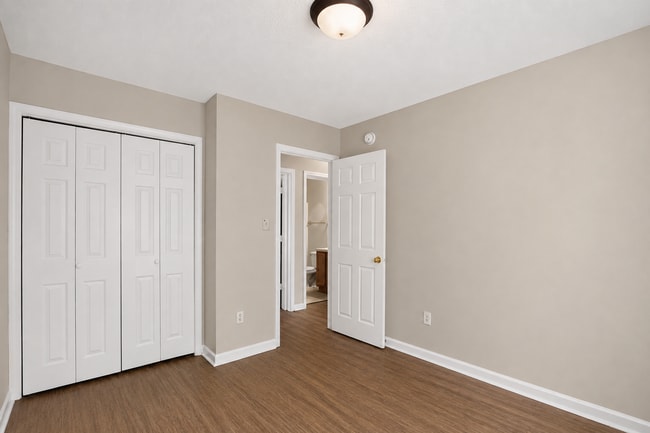 Photo - King George Townhouse Available