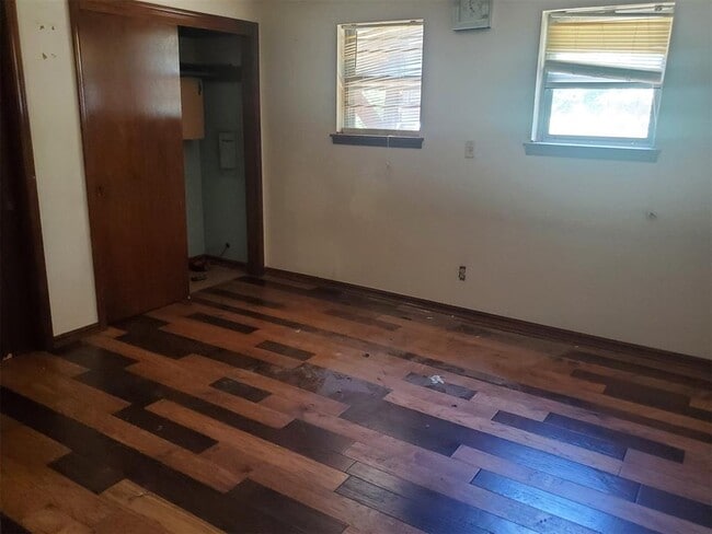 Photo - 3929 NW 18th St