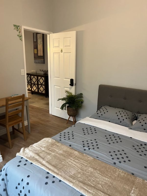 Photo - 1685 Rose Ave House