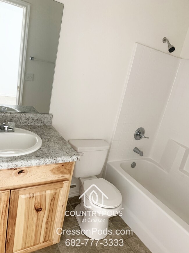 Photo - 9152 Putteet Rd