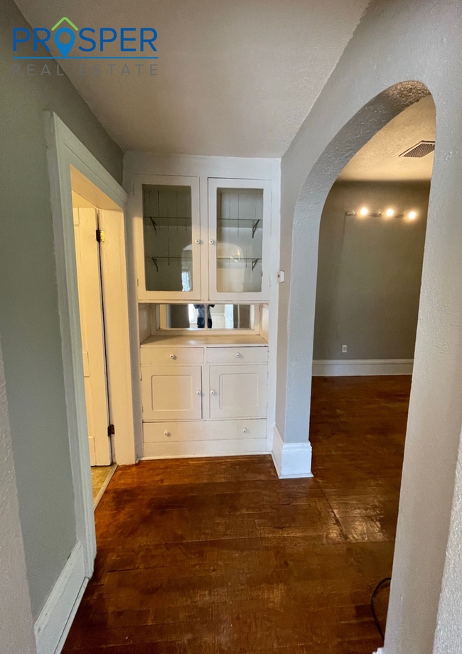 Building Photo - CH828X Unit CH830X