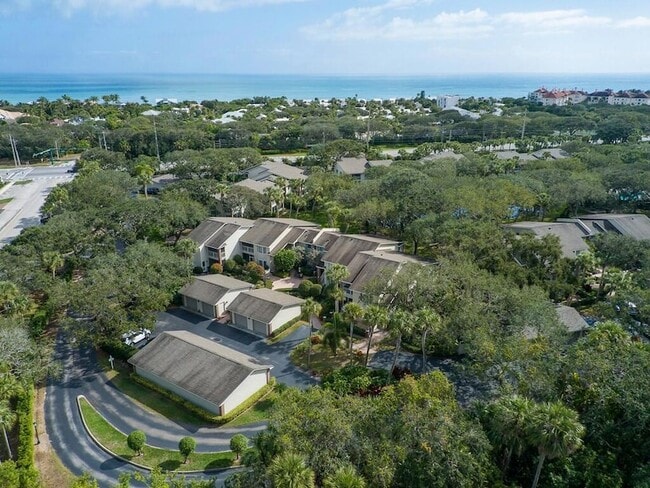 Photo - 2 Park Shores Cir Unidad 2