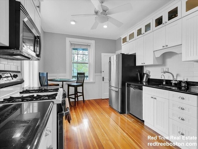 Photo - 80 Browne St