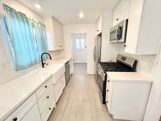 Photo - Stunning Ocean & Bay View Two-Story Home on the Long Beach Peninsula Unit 45 65th Place - Front House