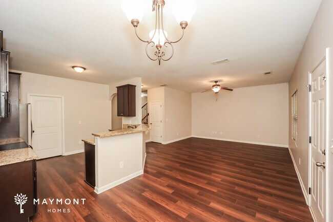 Photo - 180 Rankin Cir