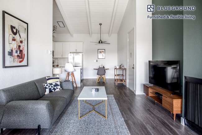 Photo - 6510 Green Valley Cir Unidad FL3-ID327