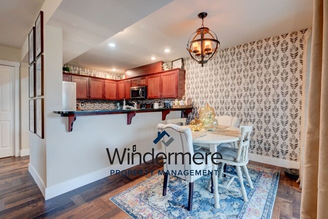 Photo - 3 Bed 2.5 Bath Townhome