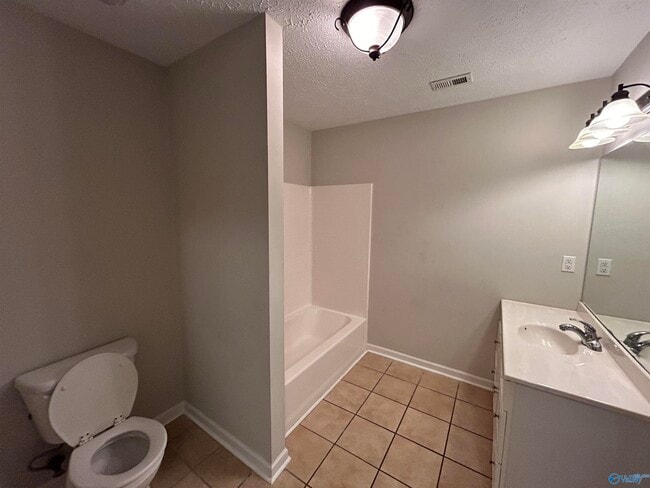 Photo - 130 Williams Rd Unidad 130