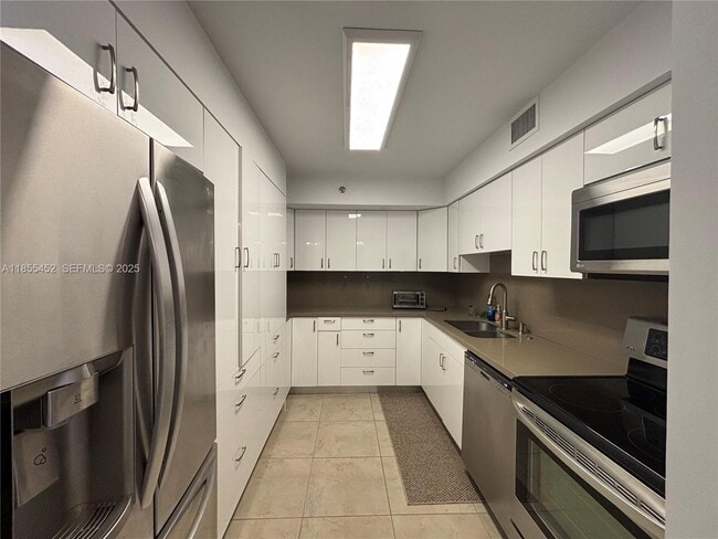 Photo - 3600 Mystic Pointe Dr Unit 414