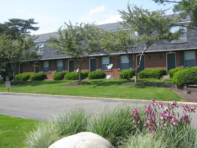 Building Photo - Pointe at Northern Woods Rental