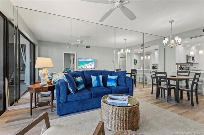 Photo - 6082 SE Landing Way Unit 7