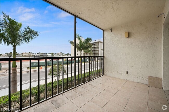 Building Photo - 260 Southbay Dr Unit 207 Rental