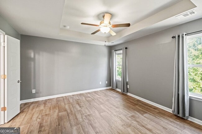 Photo - 1051 Hebron Rd