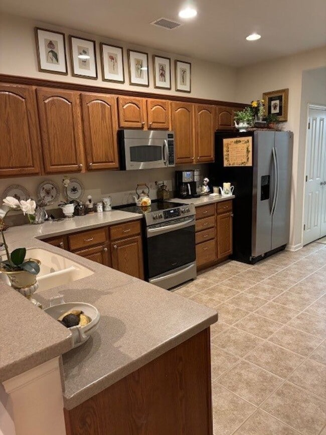 Photo - Welcome to Abbey Glen