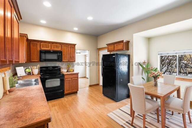 *** $1,000 off First Month's rent!*** Hist... - *** $1,000 off First Month's rent!*** Hist... House