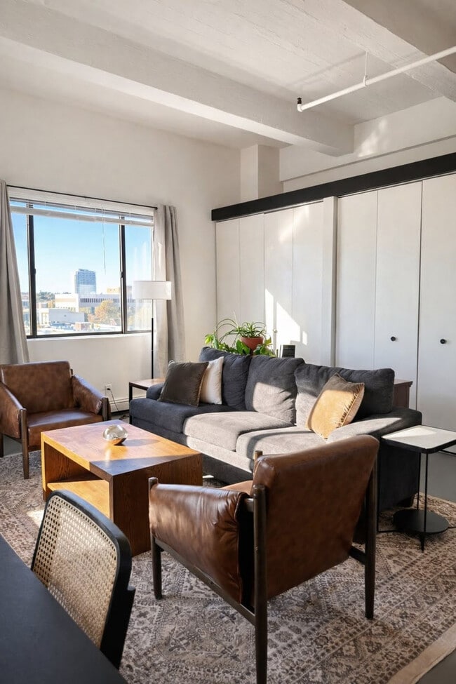 Photo - 823 N 2nd St Unidad SI ID1404701P