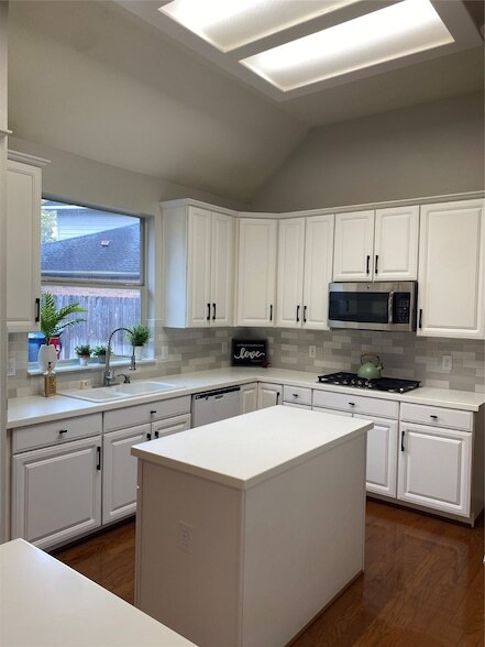 Photo - 14610 Farrawood Dr