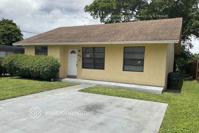 Photo - 5673 Fletcher St