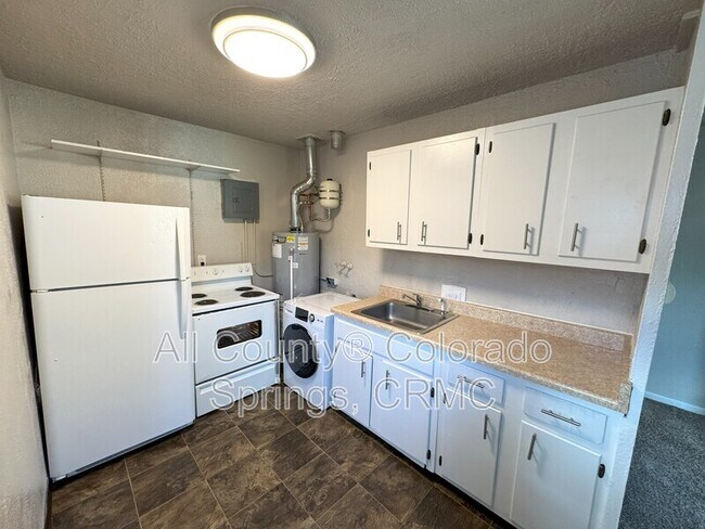 Photo - 907.5 2nd St