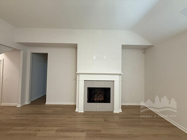 Photo - 340 Chestnut Rdg Cv