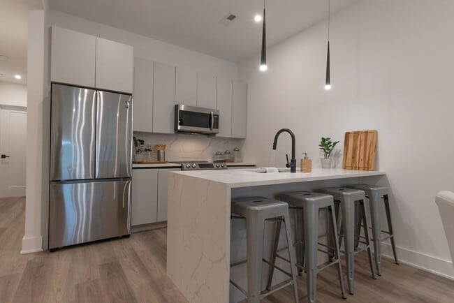 Photo - The Columbia