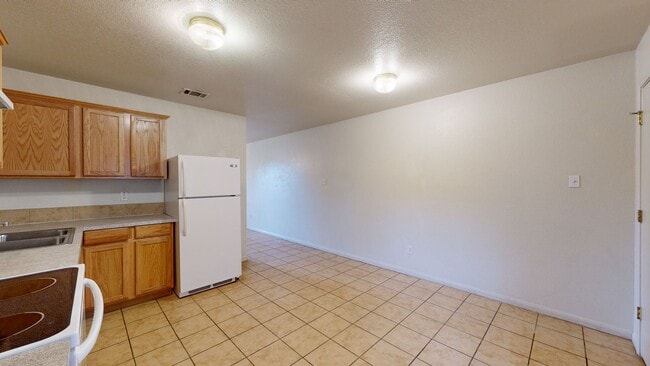 Photo - ALL TILE DUPLEX IN HARKER HEIGHTS!!!!!