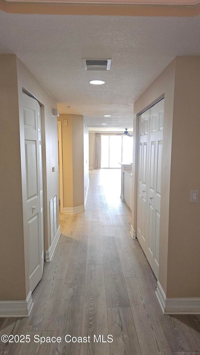 Photo - 480 Sail Ln Unit 302