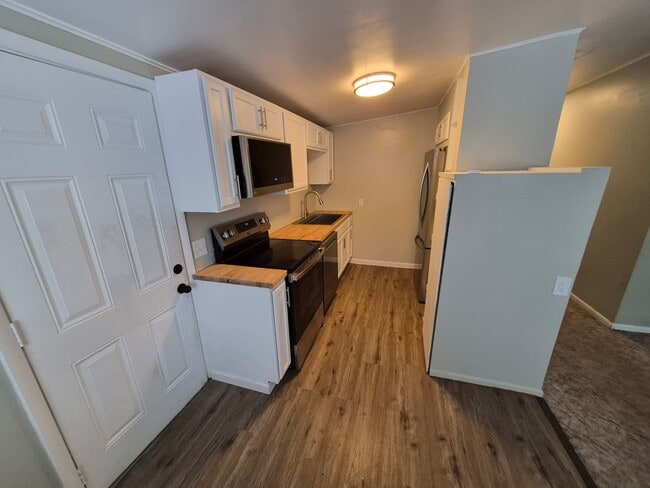 Photo - 3BR/1BA - Fenced - RV Parking - Solar