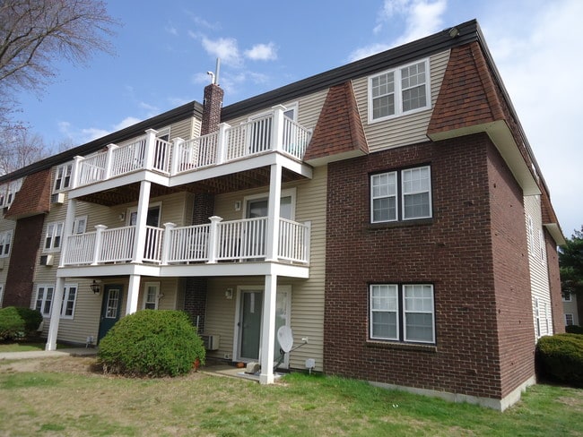 Photo - Kingswood Park Village
