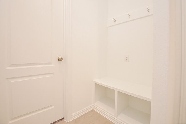Photo - 7930 Royal Palm Dr