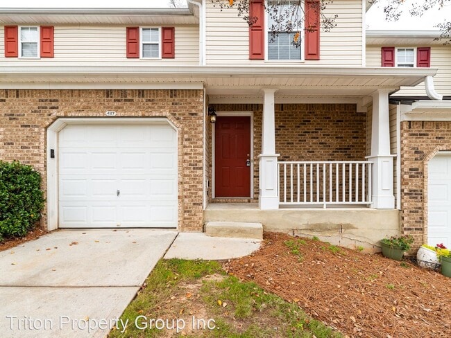 2 br, 2 bath House - 427 Red Coat Ln - 2 br, 2 bath House - 427 Red Coat Ln