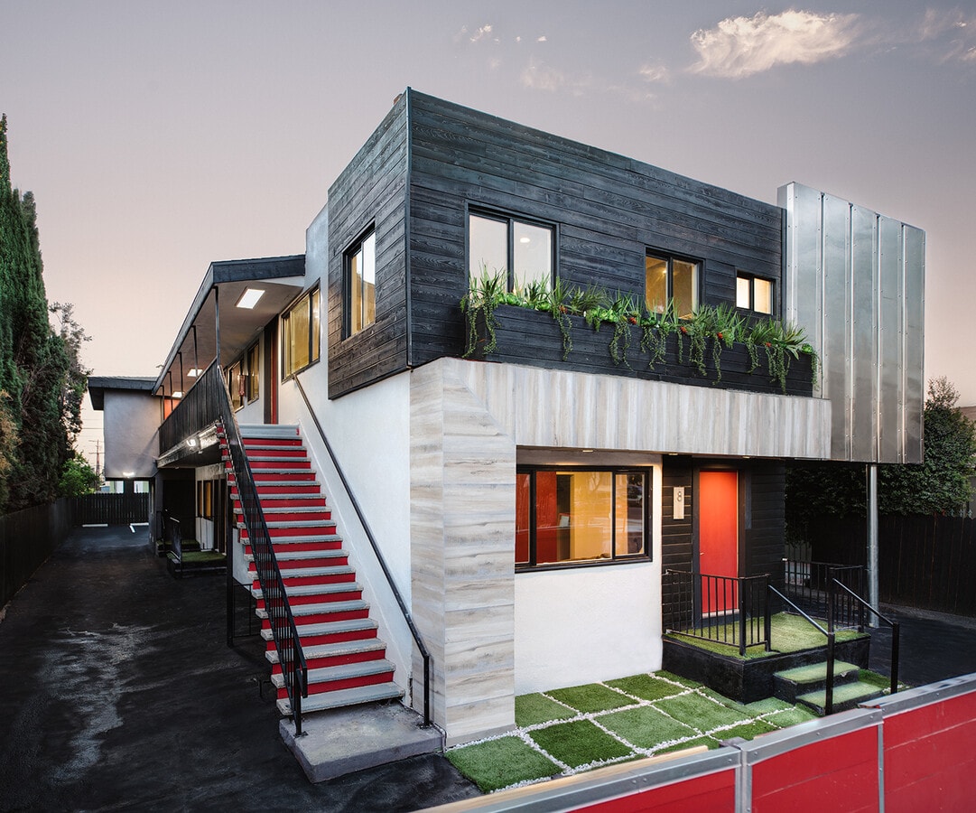 Photo - 1321 W 36th Pl Unidad 10